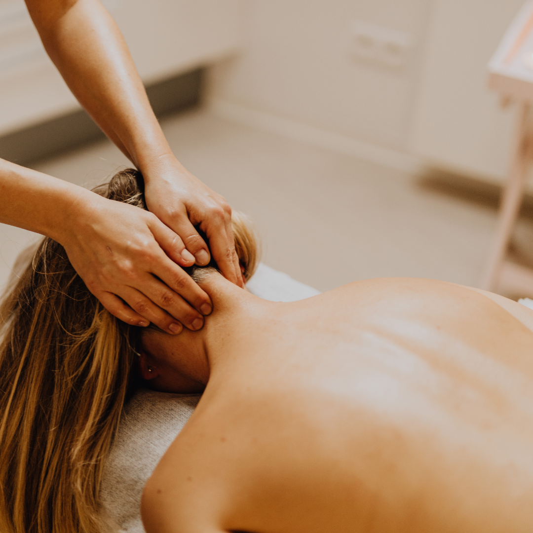 Hydrafacial Back